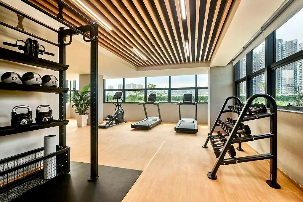 מלון Hilton Garden Inn Zhuhai Jinan University סין